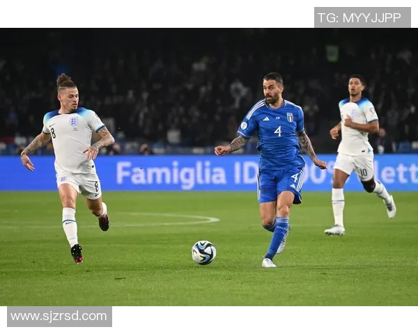 意大利女足球明星展现多才多艺才华挑战音乐舞台引发热议 意大利女足球明星展现多才多艺才华挑战音乐舞台引发热议